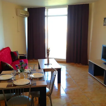 Апартамент Psb In Midia Ахелой